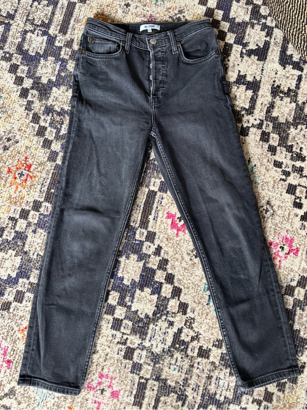 Re/done 90s high rise ankle crop- size 24 (measure 27)